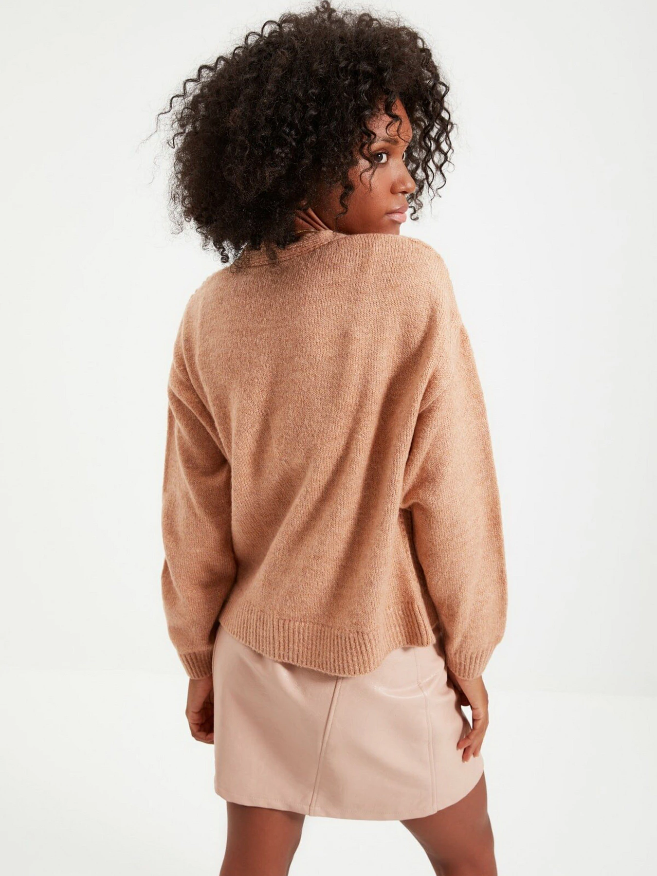 Свитры и кардиганы Trendyol модель TWOAW22HI0226/Camel Фото