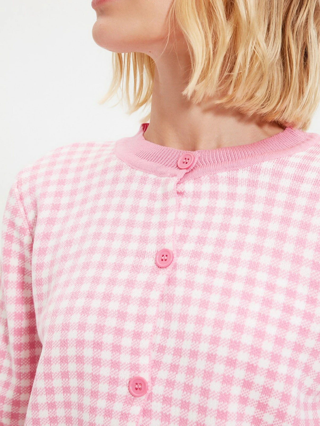 Свитры и кардиганы Trendyol модель TWOAW22HI0234/Pembe Свитры и кардиганы Trendyol модель TWOAW22HI0234/Pembe Фото