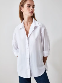 Рубашки Trendyol модель TWOAW20GO0107/BEYAZ Фото