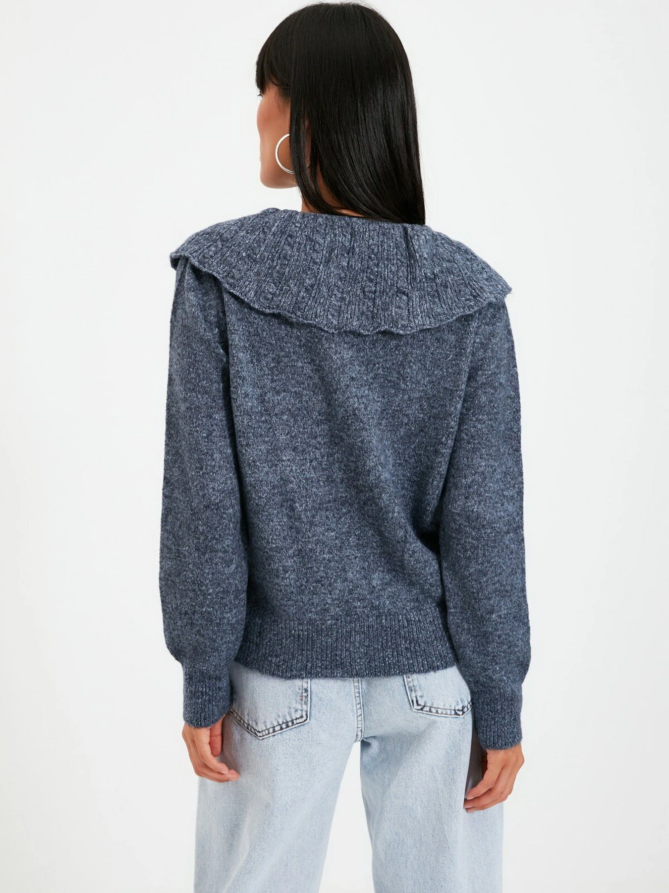 Свитры и кардиганы Trendyol модель TWOAW22HI0261/Indigo Свитры и кардиганы Trendyol модель TWOAW22HI0261/Indigo Фото