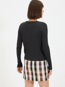 Свитры и кардиганы Trendyol модель TWOAW22HI0266/Antrasit Фото