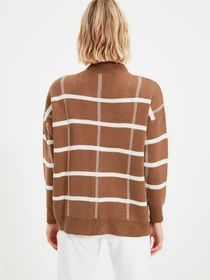 Свитры и кардиганы Trendyol модель TWOAW22HI0324/Camel Фото