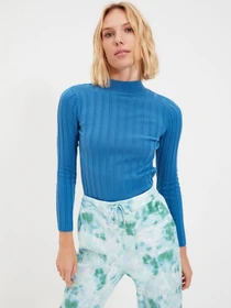 Свитры и кардиганы Trendyol модель TWOAW20KZ1132/Mavi Фото