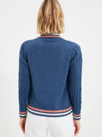 Свитры и кардиганы Trendyol модель TWOAW22HI0447/Indigo Фото