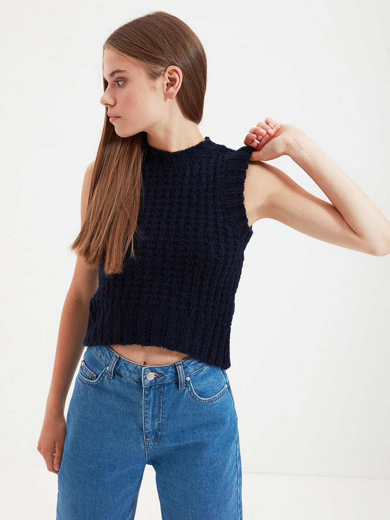 Свитры и кардиганы Trendyol модель TWOAW22BZ0002/Lacivert Свитры и кардиганы Trendyol модель TWOAW22BZ0002/Lacivert Фото