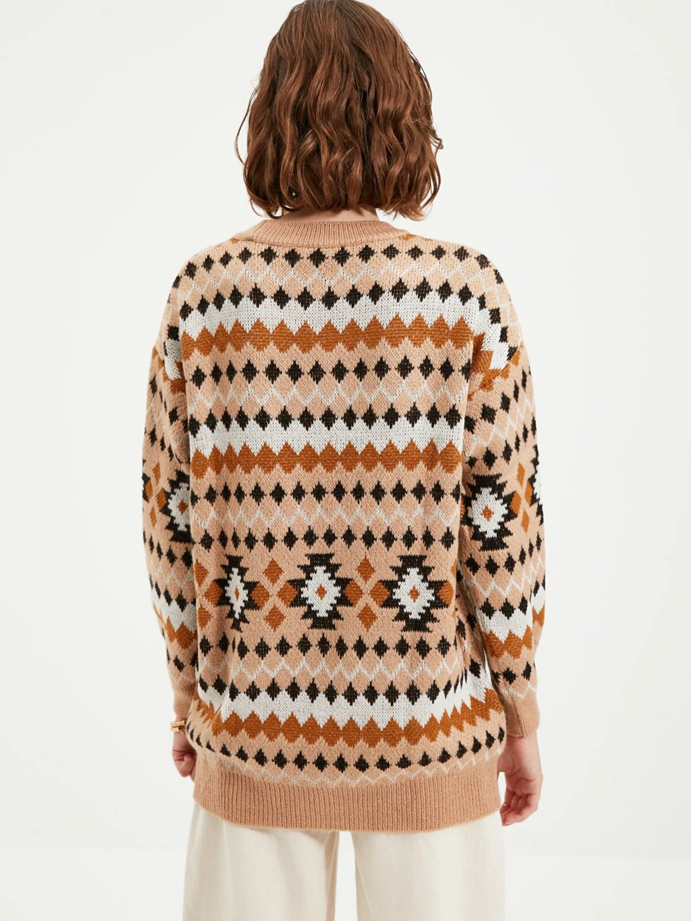 Свитры и кардиганы Trendyol модель TWOAW22KZ0046/Camel Свитры и кардиганы Trendyol модель TWOAW22KZ0046/Camel Фото