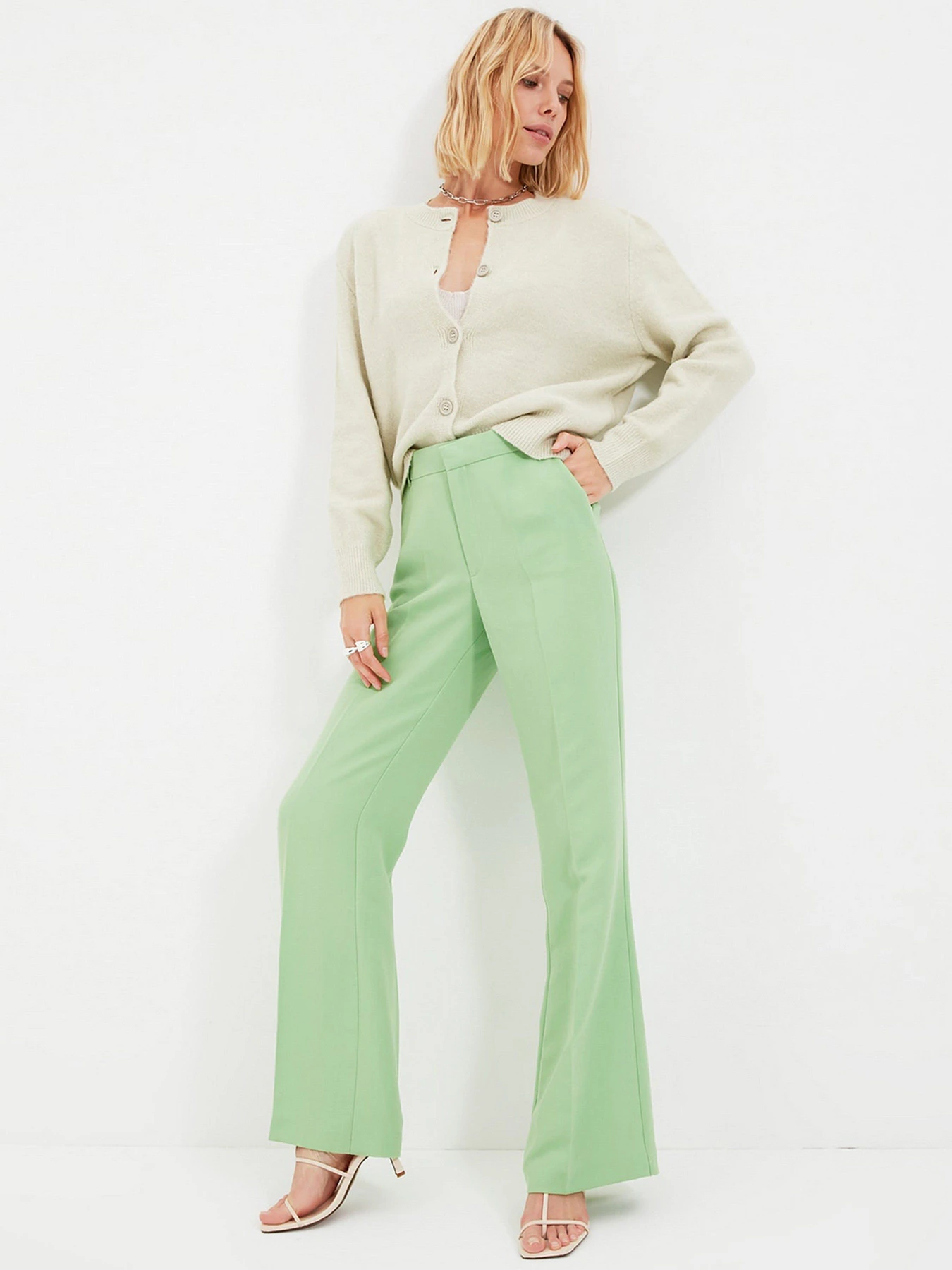 Свитры и кардиганы Trendyol модель TWOAW22HI0043/Mint Фото