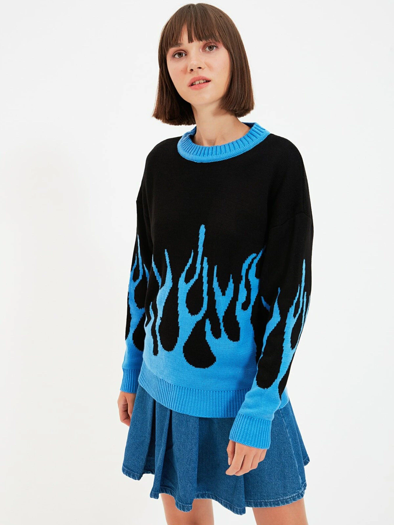 Свитры и кардиганы Trendyol модель TWOAW22KZ0061/Siyah Свитры и кардиганы Trendyol модель TWOAW22KZ0061/Siyah Фото