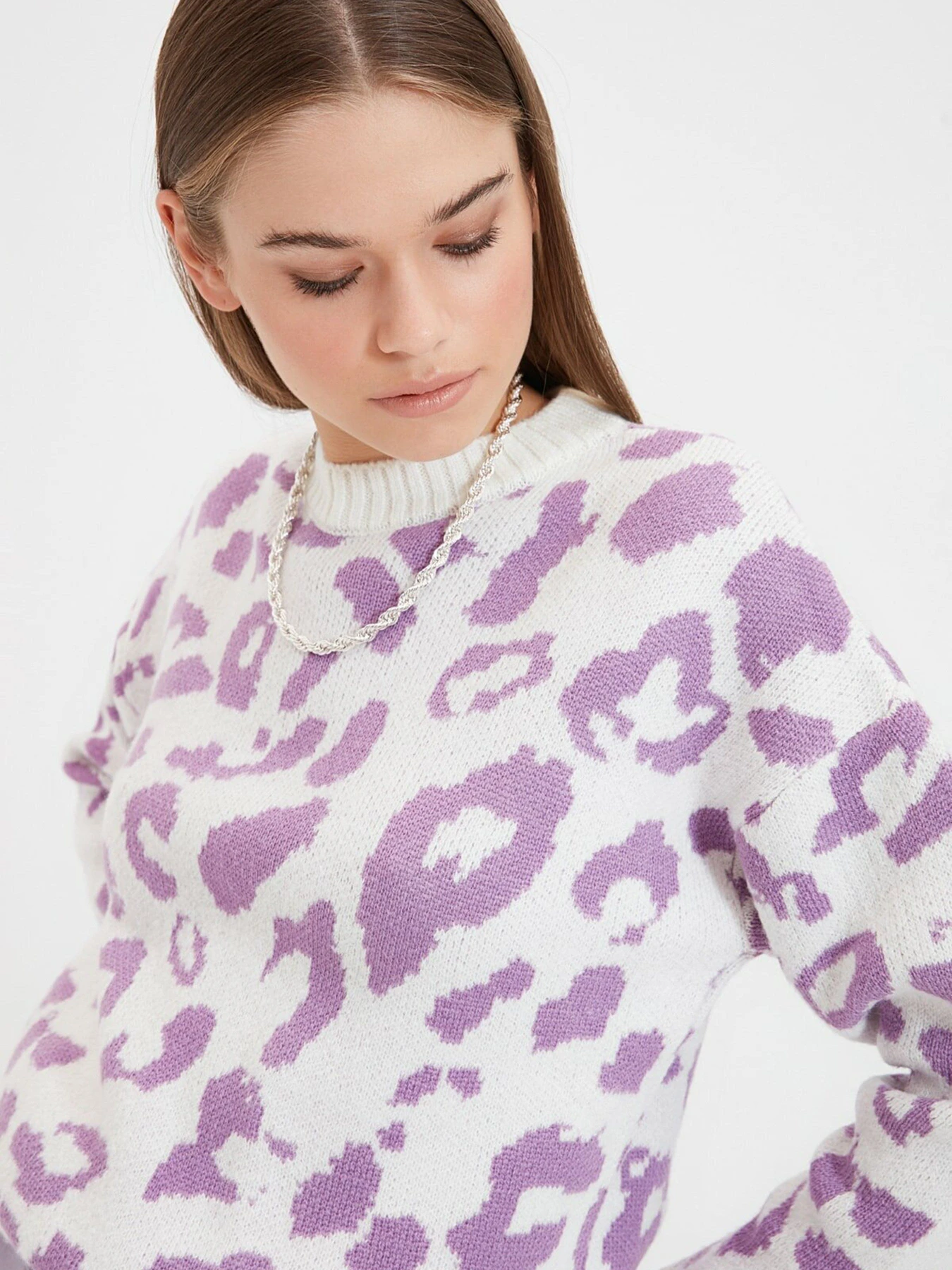 Свитры и кардиганы Trendyol модель TWOAW22KZ0252/Ekru Свитры и кардиганы Trendyol модель TWOAW22KZ0252/Ekru Фото