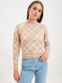 Свитры и кардиганы Trendyol модель TWOAW22KZ0176/Sari Фото