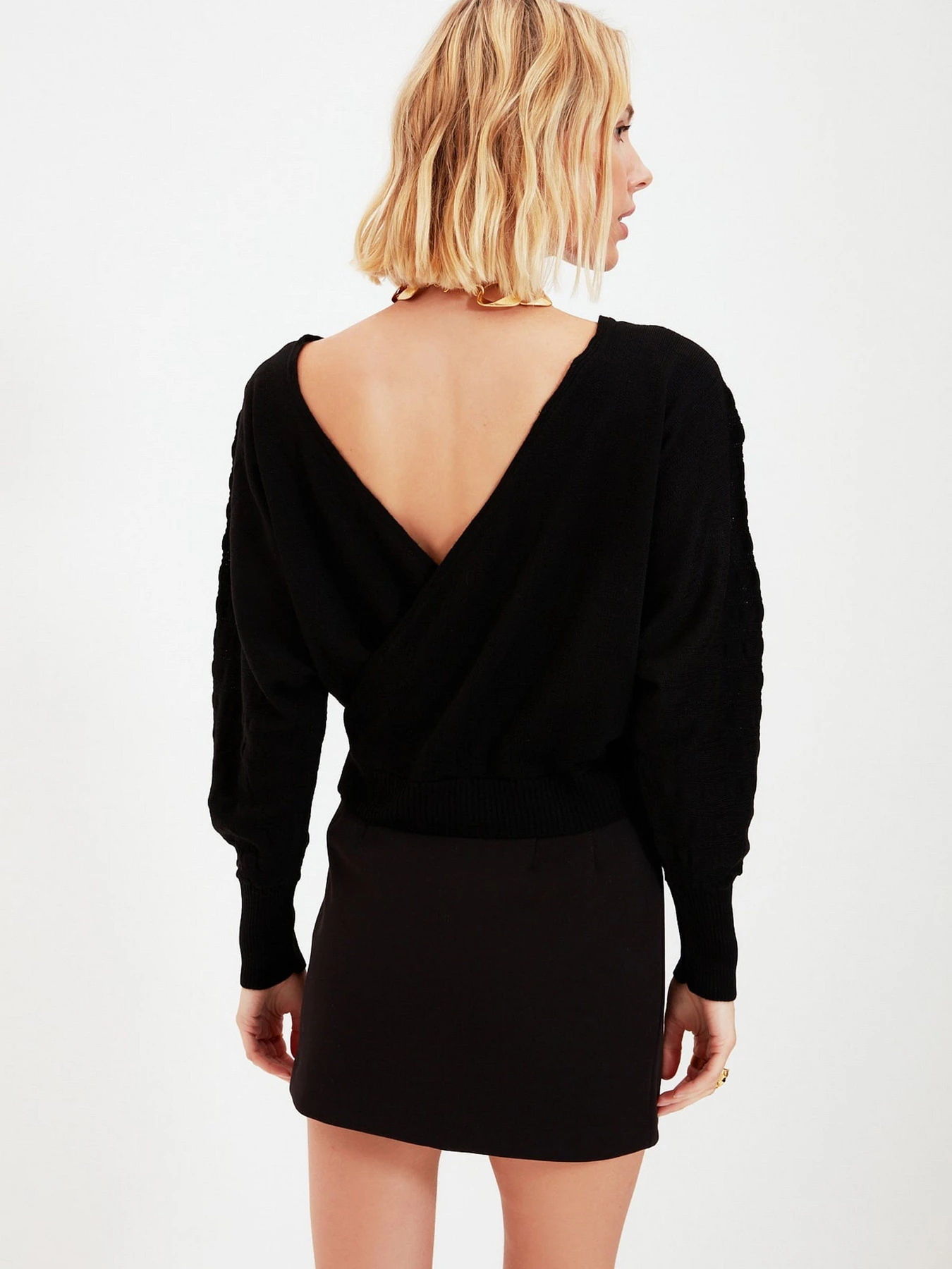 Свитры и кардиганы Trendyol модель TWOAW22KZ0215/Siyah Свитры и кардиганы Trendyol модель TWOAW22KZ0215/Siyah Фото