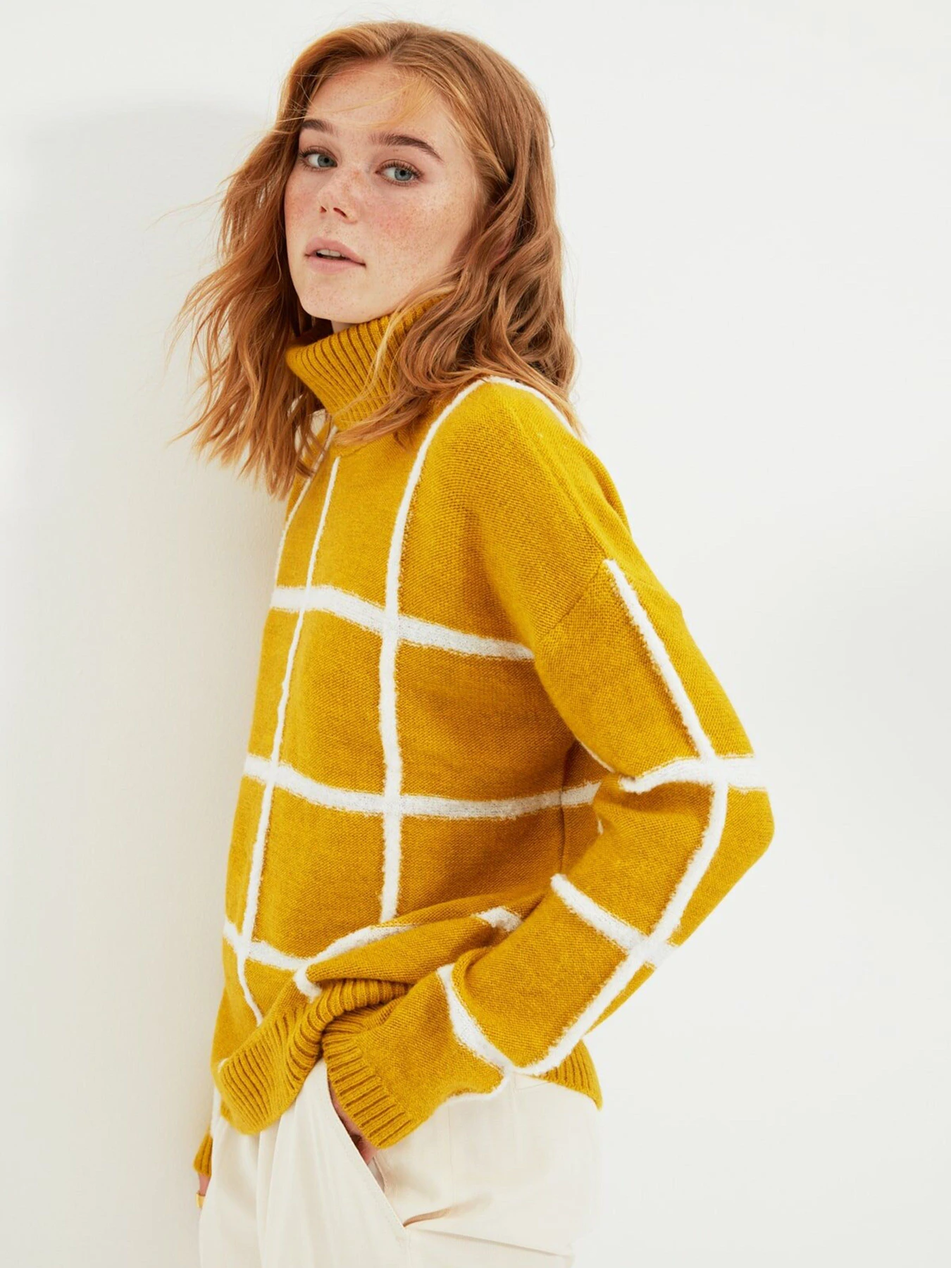 Свитры и кардиганы Trendyol модель TWOAW22KZ0257/Yesil Свитры и кардиганы Trendyol модель TWOAW22KZ0257/Yesil Фото