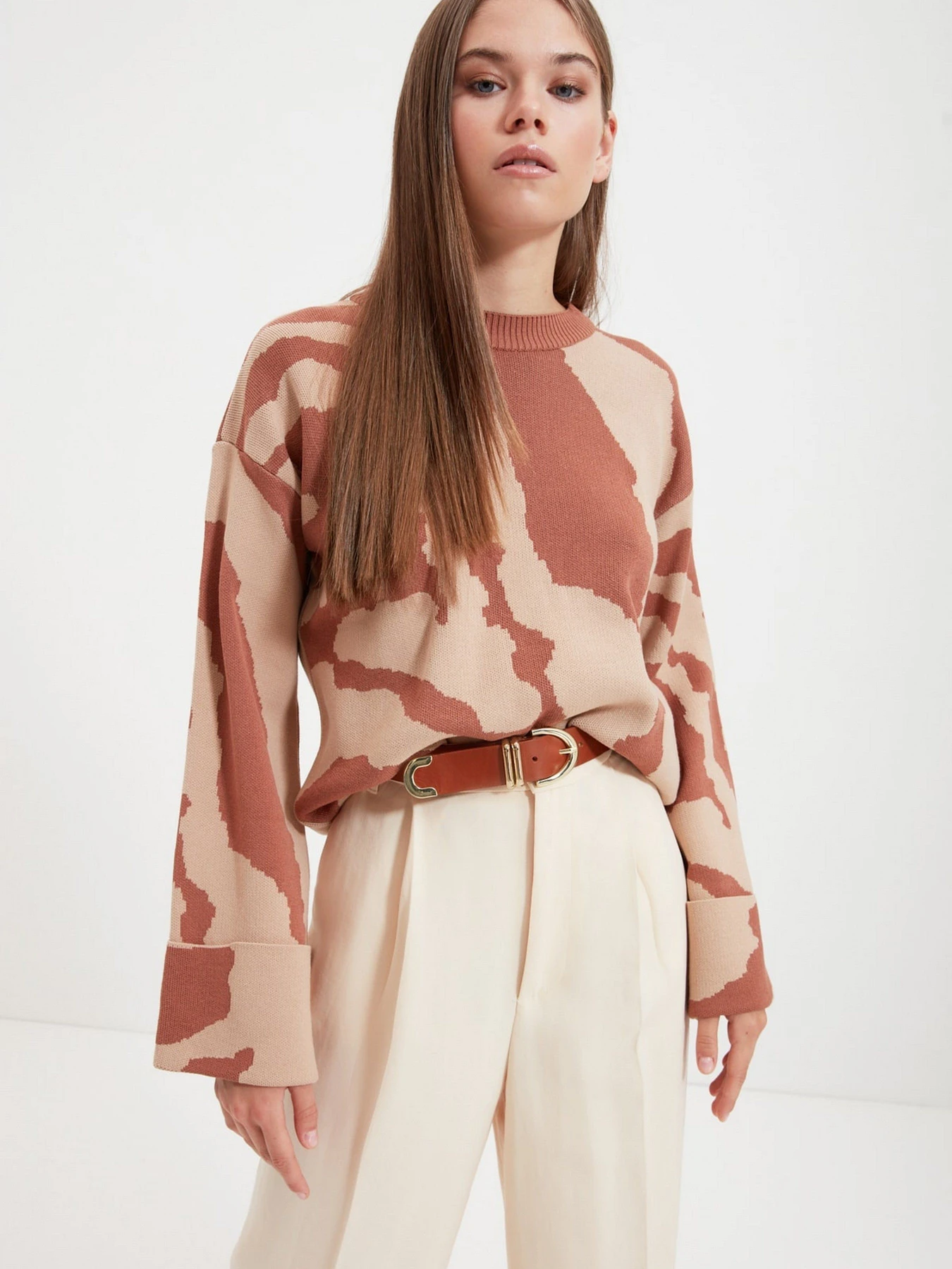 Свитры и кардиганы Trendyol модель TWOAW22KZ0229/Camel Свитры и кардиганы Trendyol модель TWOAW22KZ0229/Camel Фото