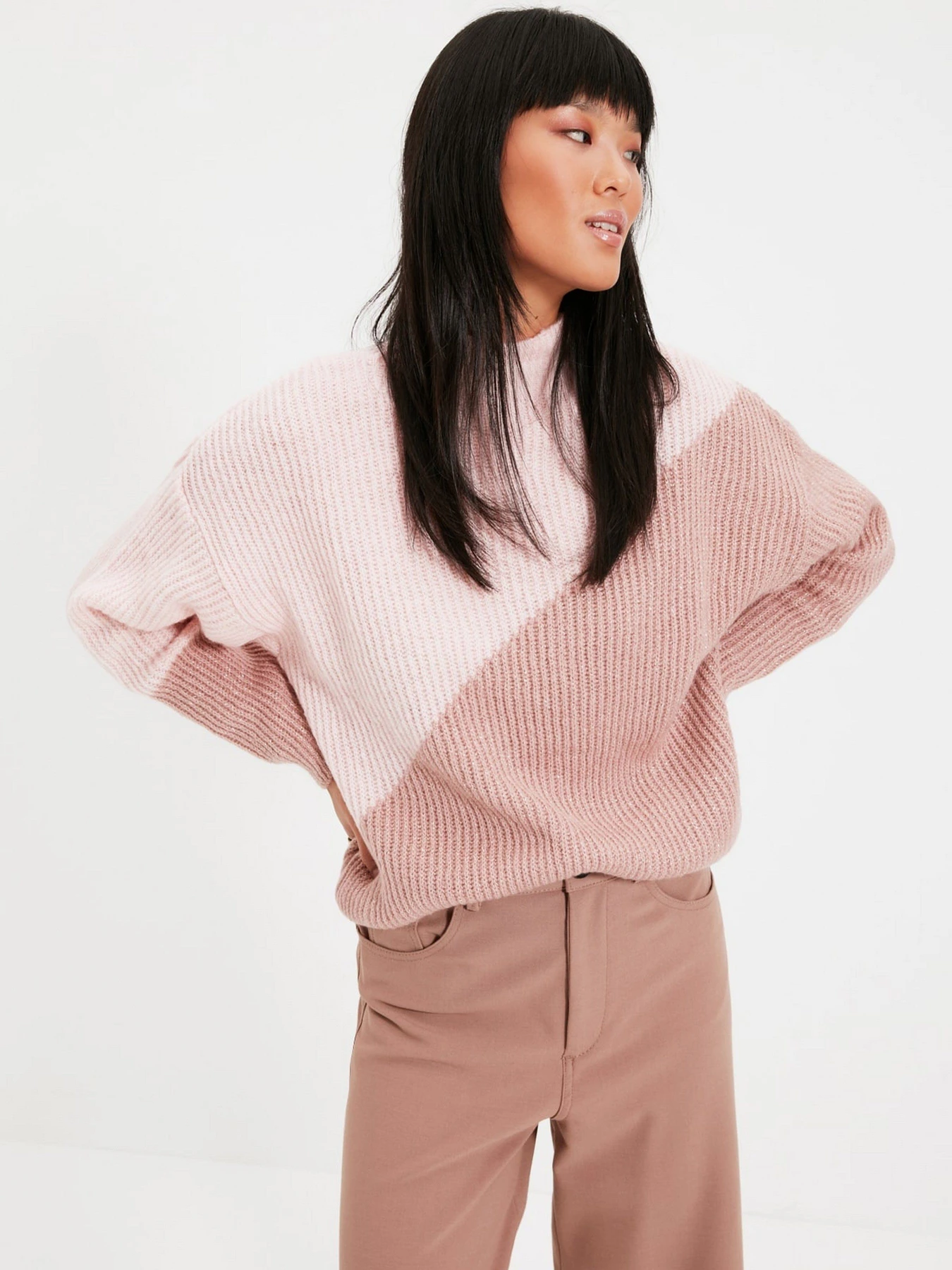 Свитры и кардиганы Trendyol модель TWOAW22KZ0238/Pudra Свитры и кардиганы Trendyol модель TWOAW22KZ0238/Pudra Фото