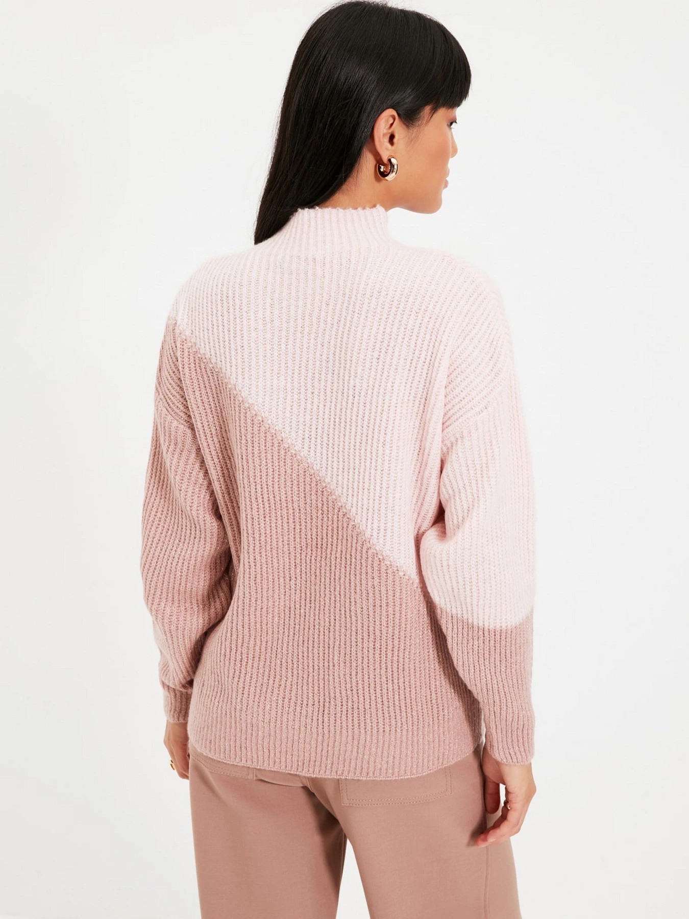 Свитры и кардиганы Trendyol модель TWOAW22KZ0238/Pudra Свитры и кардиганы Trendyol модель TWOAW22KZ0238/Pudra Фото