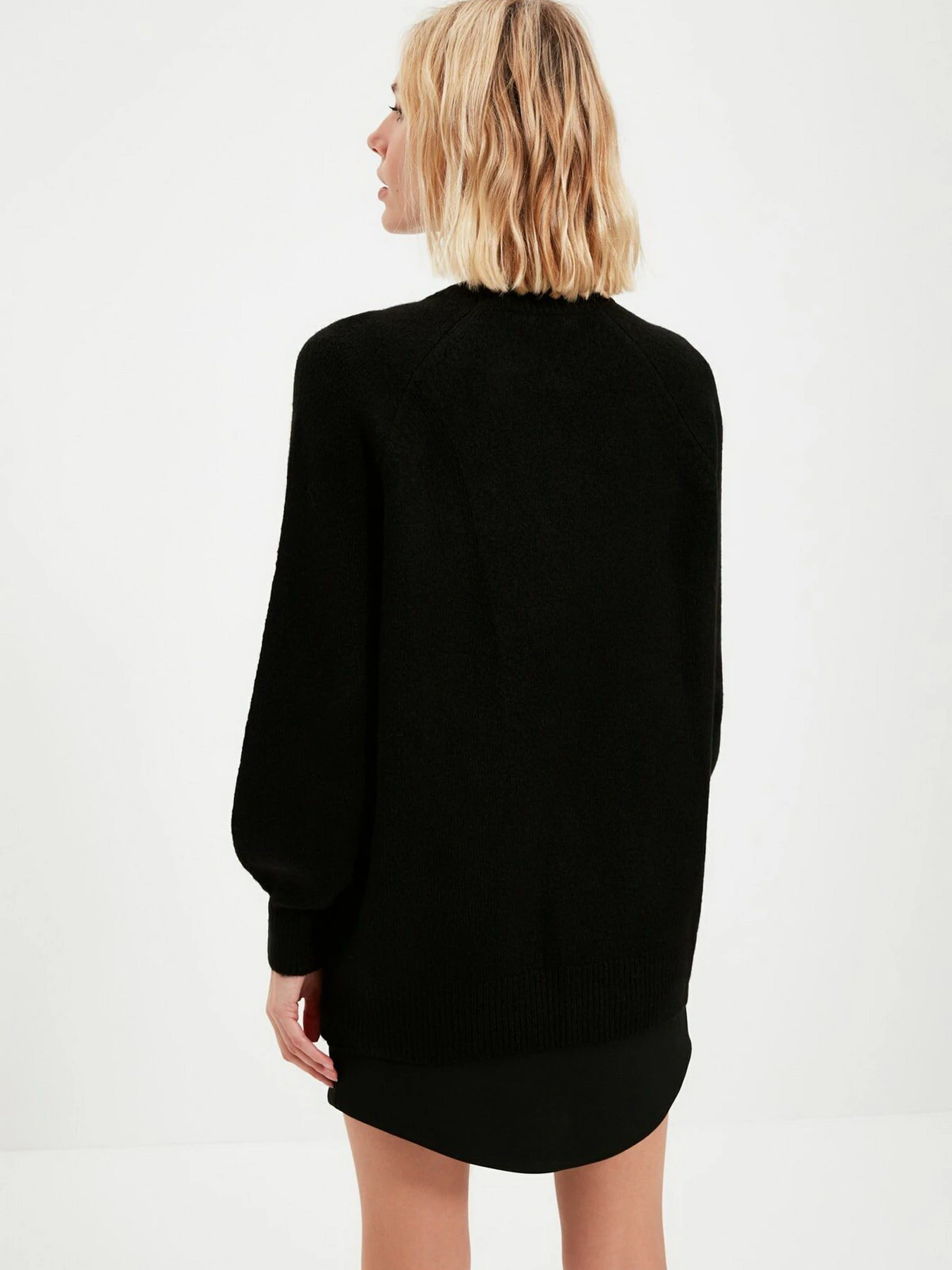 Свитры и кардиганы Trendyol модель TWOAW22KZ0458/Siyah Свитры и кардиганы Trendyol модель TWOAW22KZ0458/Siyah Фото