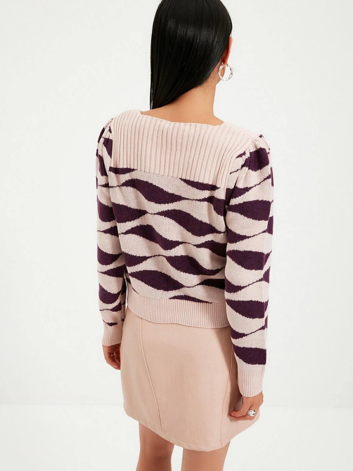 Свитры и кардиганы Trendyol модель TWOAW22KZ0461/Pudra Свитры и кардиганы Trendyol модель TWOAW22KZ0461/Pudra Фото