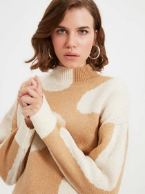 Свитры и кардиганы Trendyol модель TWOAW22KZ0472/Camel Фото