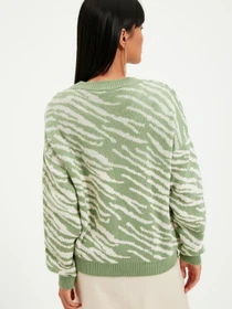Свитры и кардиганы Trendyol модель TWOAW22KZ0499/Mint Фото
