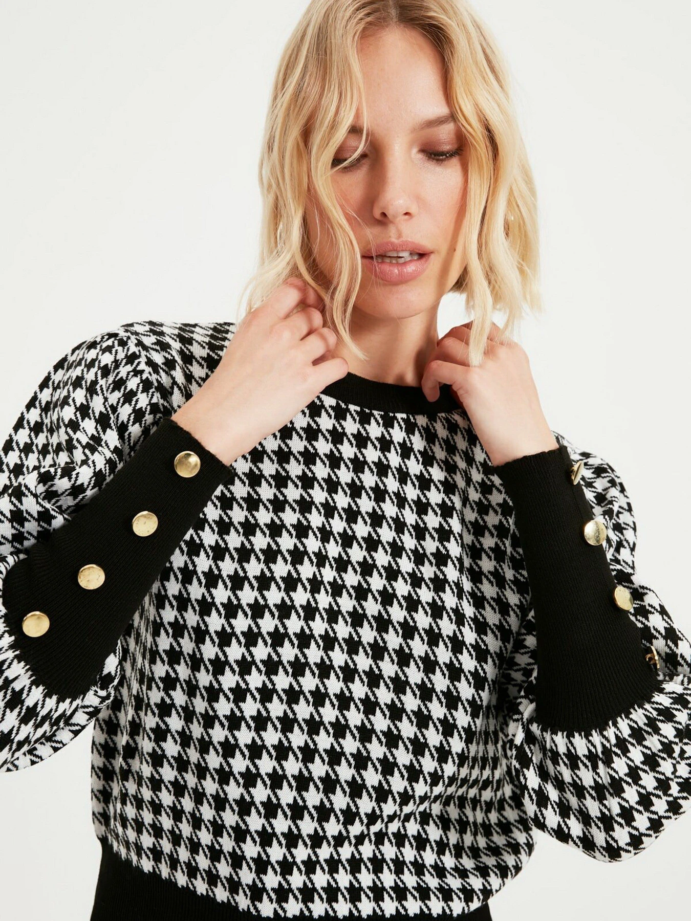 Свитры и кардиганы Trendyol модель TWOAW22KZ0529/Siyah Свитры и кардиганы Trendyol модель TWOAW22KZ0529/Siyah Фото