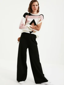 Свитры и кардиганы Trendyol модель TWOAW22KZ0884/Ekru Фото