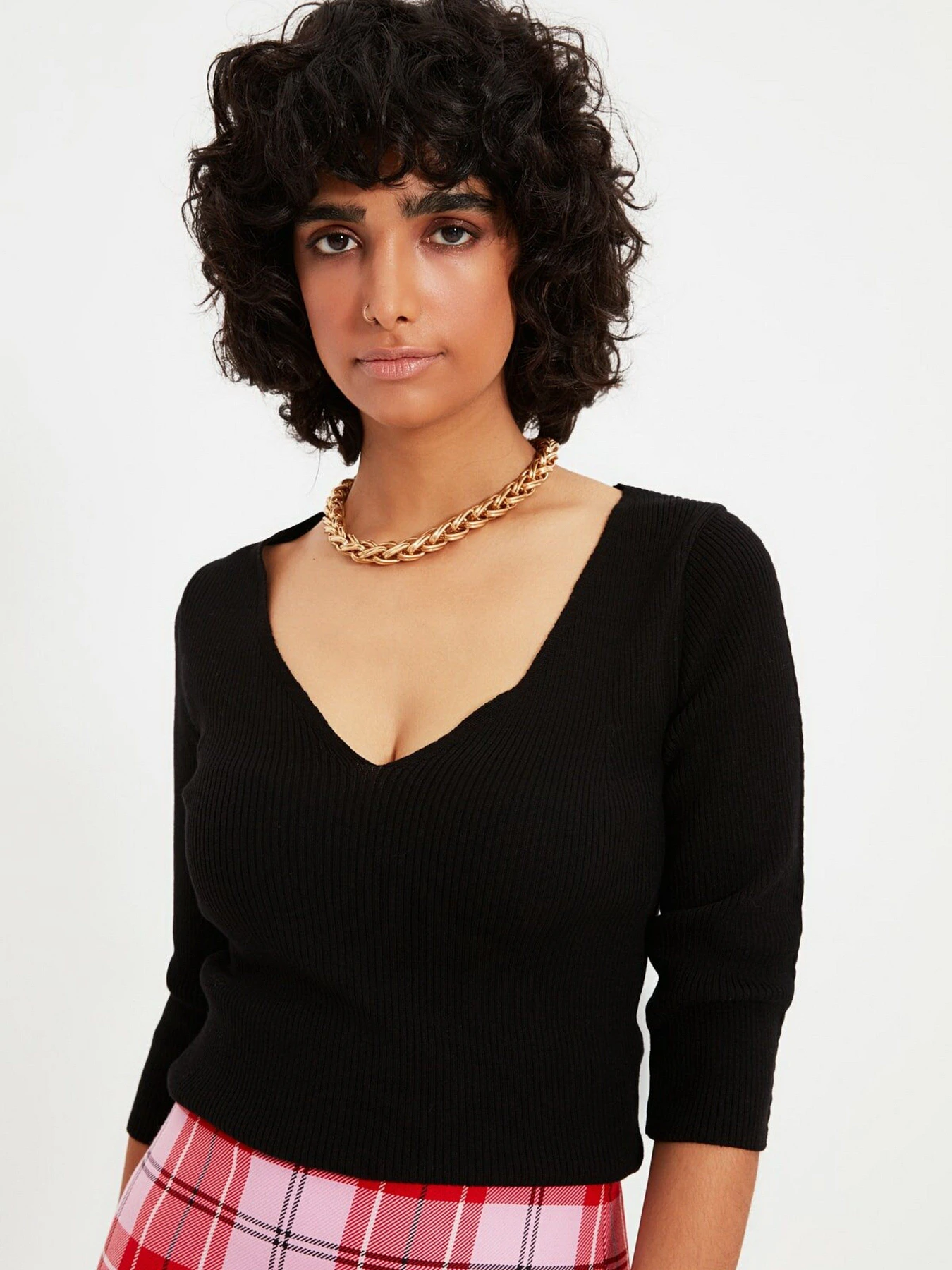 Свитры и кардиганы Trendyol модель TWOAW22KZ0977/Siyah Свитры и кардиганы Trendyol модель TWOAW22KZ0977/Siyah Фото