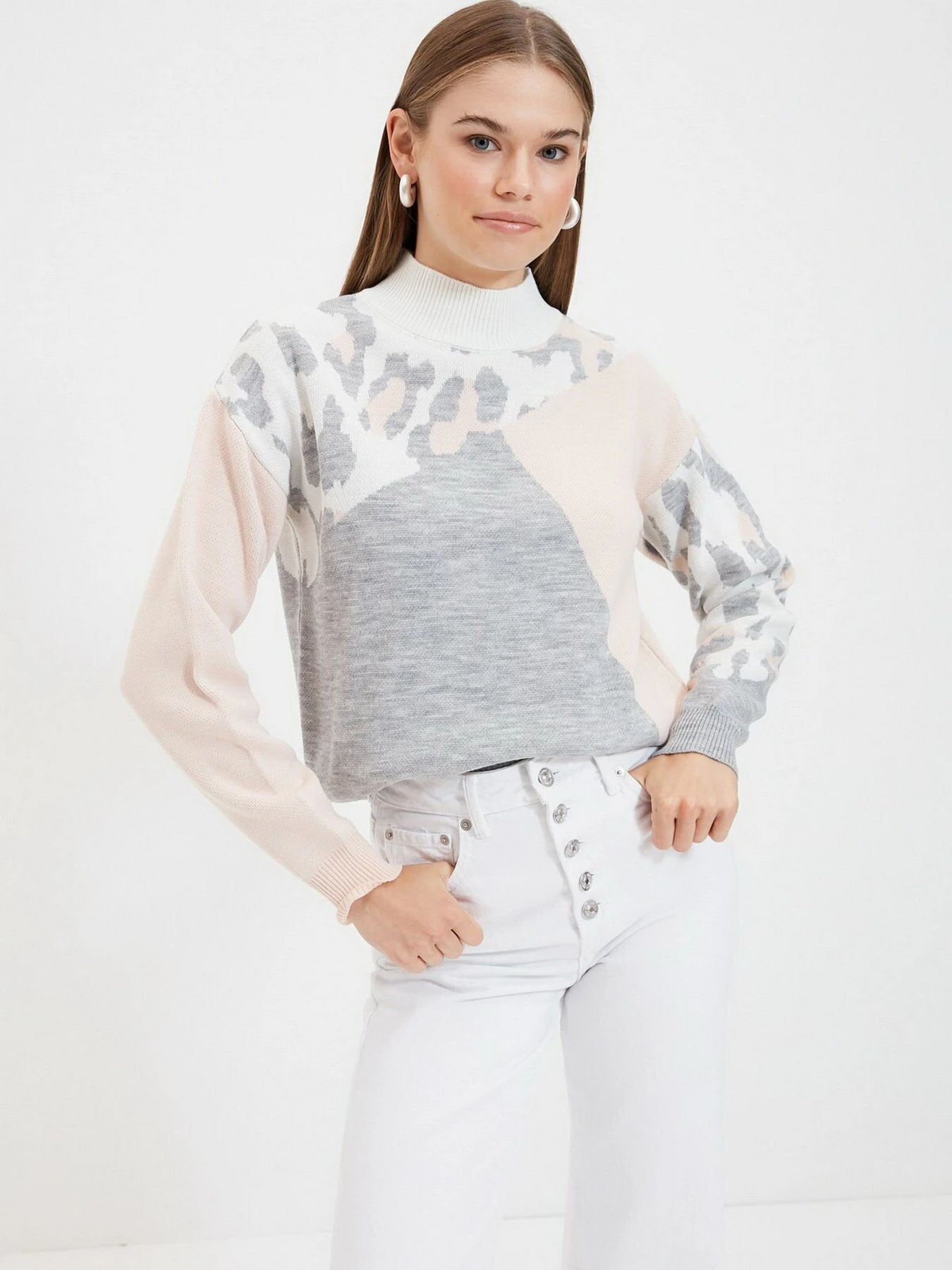 Свитры и кардиганы Trendyol модель TWOAW22KZ1107/Gri Свитры и кардиганы Trendyol модель TWOAW22KZ1107/Gri Фото