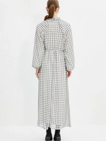 Платья Trendyol модель TCTAW22EB0029/Ekru Фото