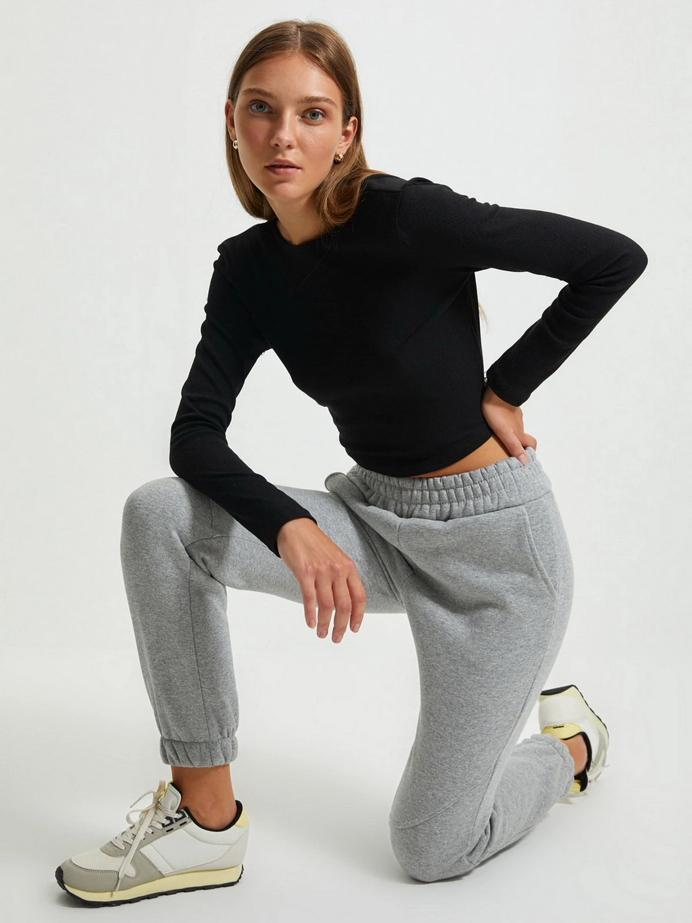 Брюки Trendyol модель TWOAW21EA0010/Gri Фото