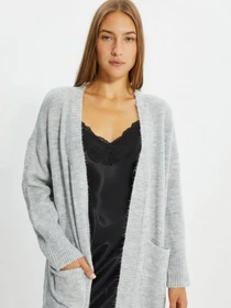 Свитры и кардиганы Trendyol модель TWOAW21HI0225/Gri Фото