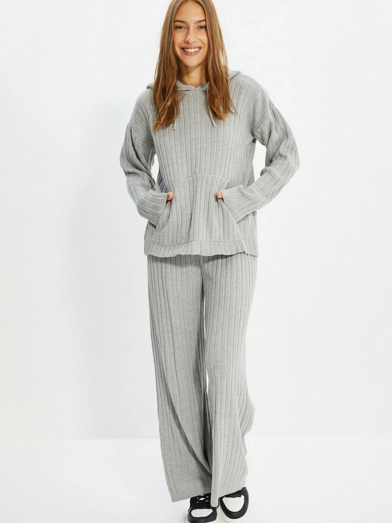 Костюмы Trendyol модель TWOAW22AU0017/Gri Фото