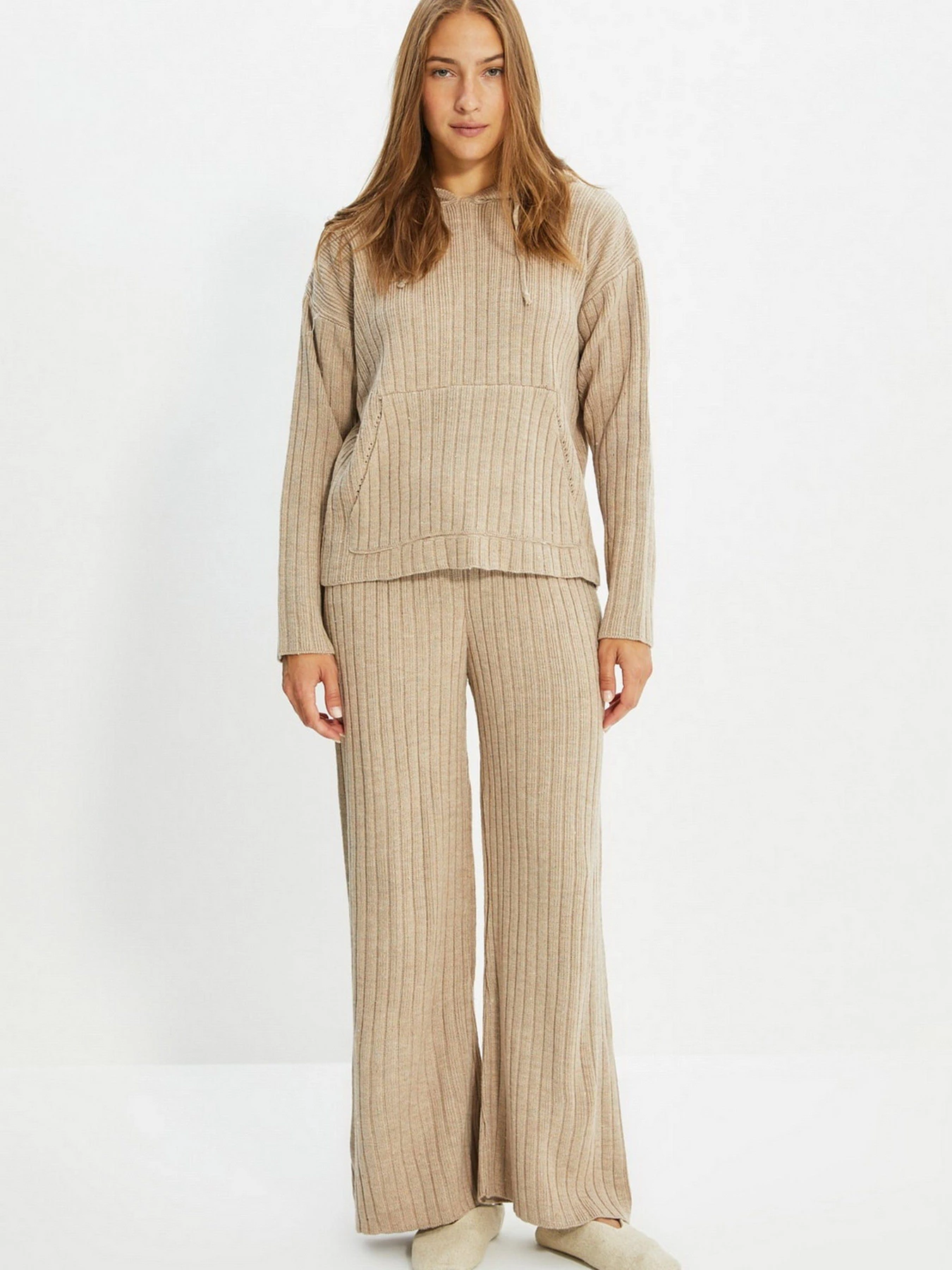 Костюмы Trendyol модель TWOAW22AU0017/Vizon Фото