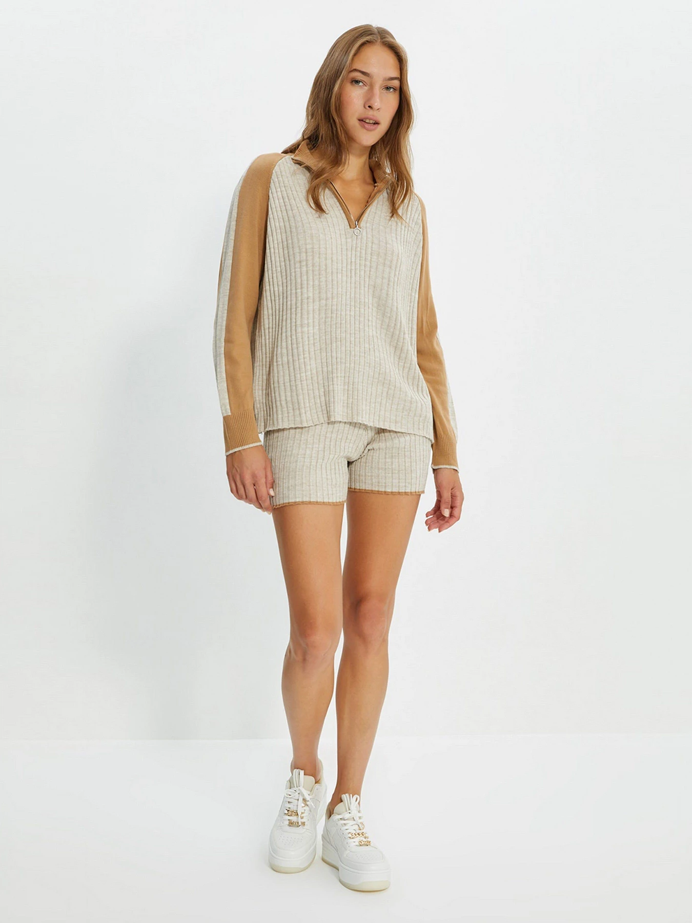 Костюмы Trendyol модель TWOAW22AU0024/Bej Фото