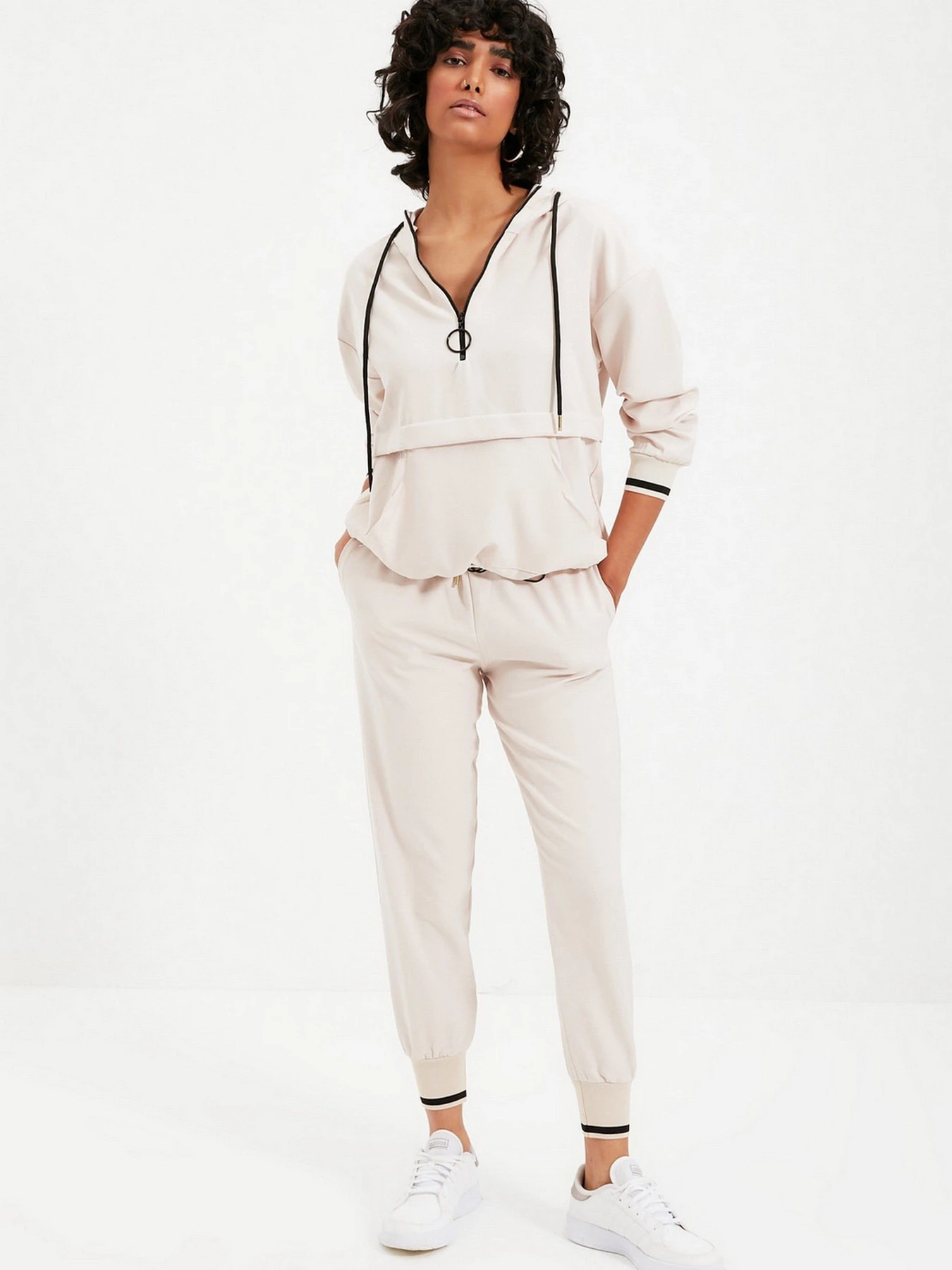 Костюмы Trendyol модель TWOAW22AU0111/Bej Фото