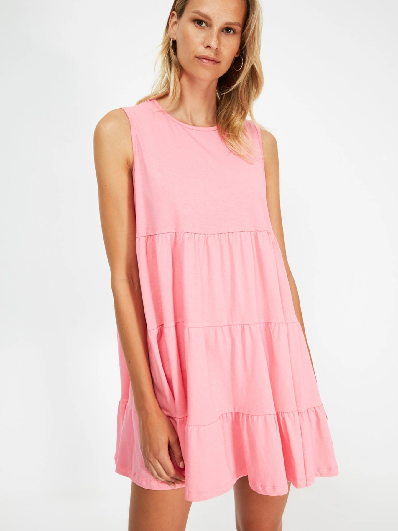 Платья Trendyol модель TWOSS21EL4360/Pembe Фото