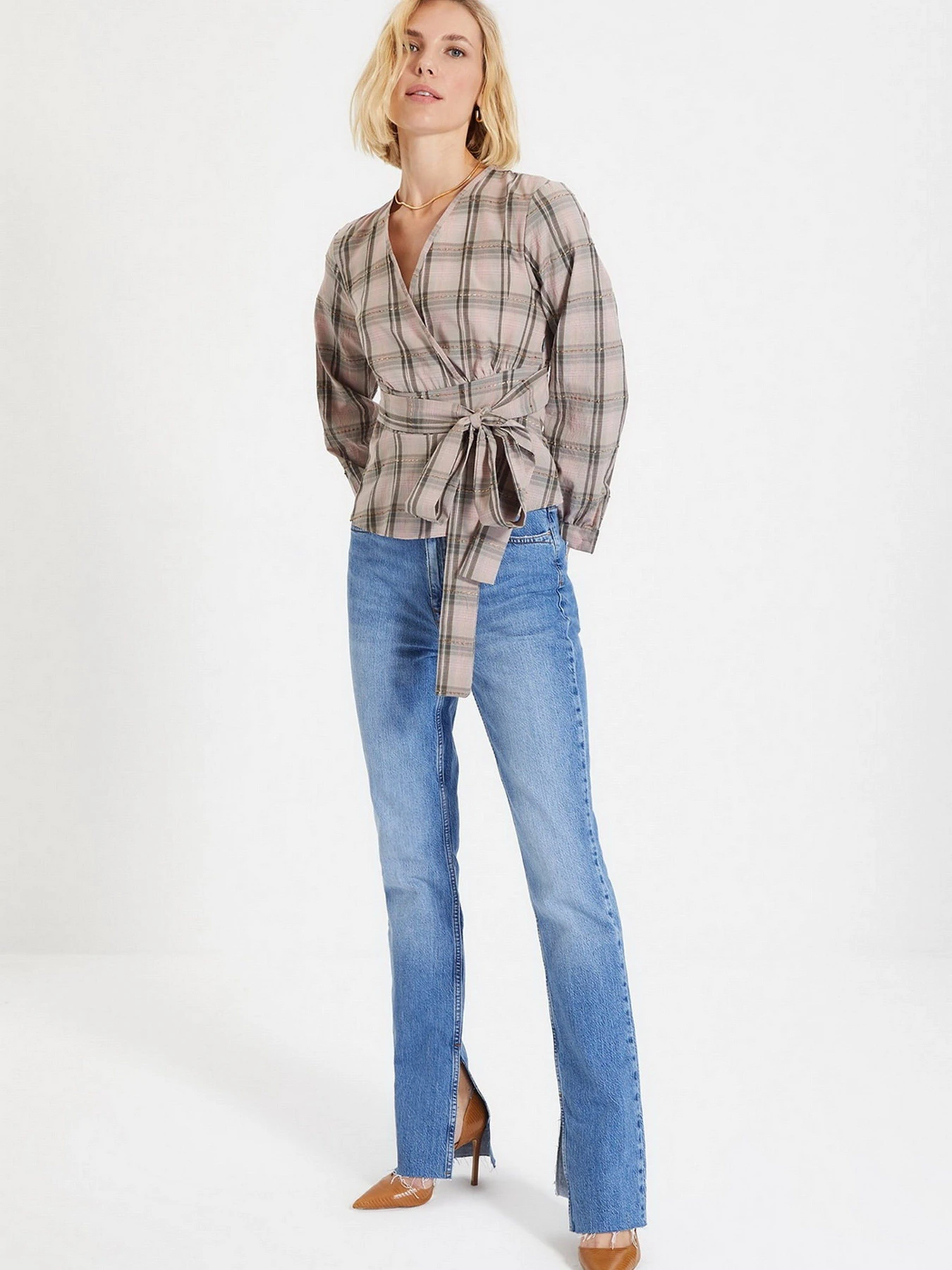 Рубашки Trendyol модель TWOAW22BZ0098/Cok Renkli Фото