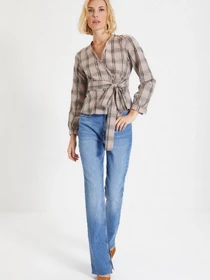 Рубашки Trendyol модель TWOAW22BZ0098/Cok Renkli Фото