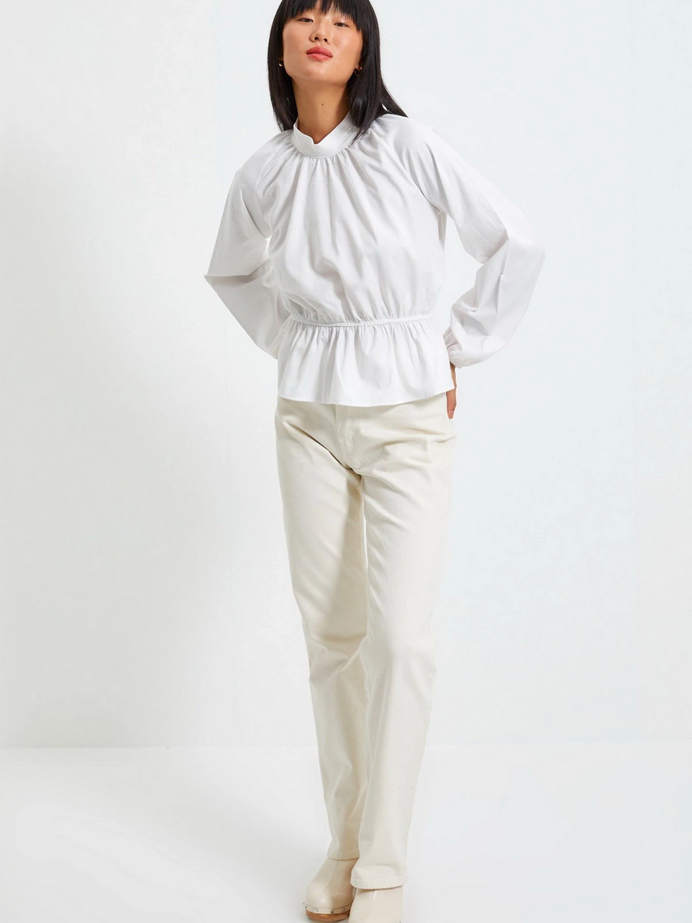 Рубашки Trendyol модель TWOAW22BZ0101/Ekru Фото