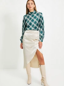 Рубашки Trendyol модель TWOAW22BZ0171/Zumrut Yesili Фото