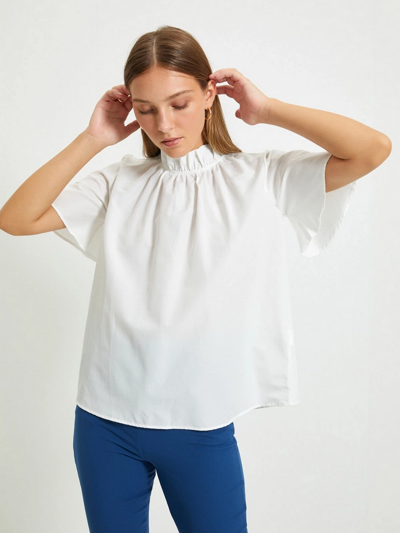 Рубашки Trendyol модель TWOAW22BZ0195/Ekru Рубашки Trendyol модель TWOAW22BZ0195/Ekru Фото