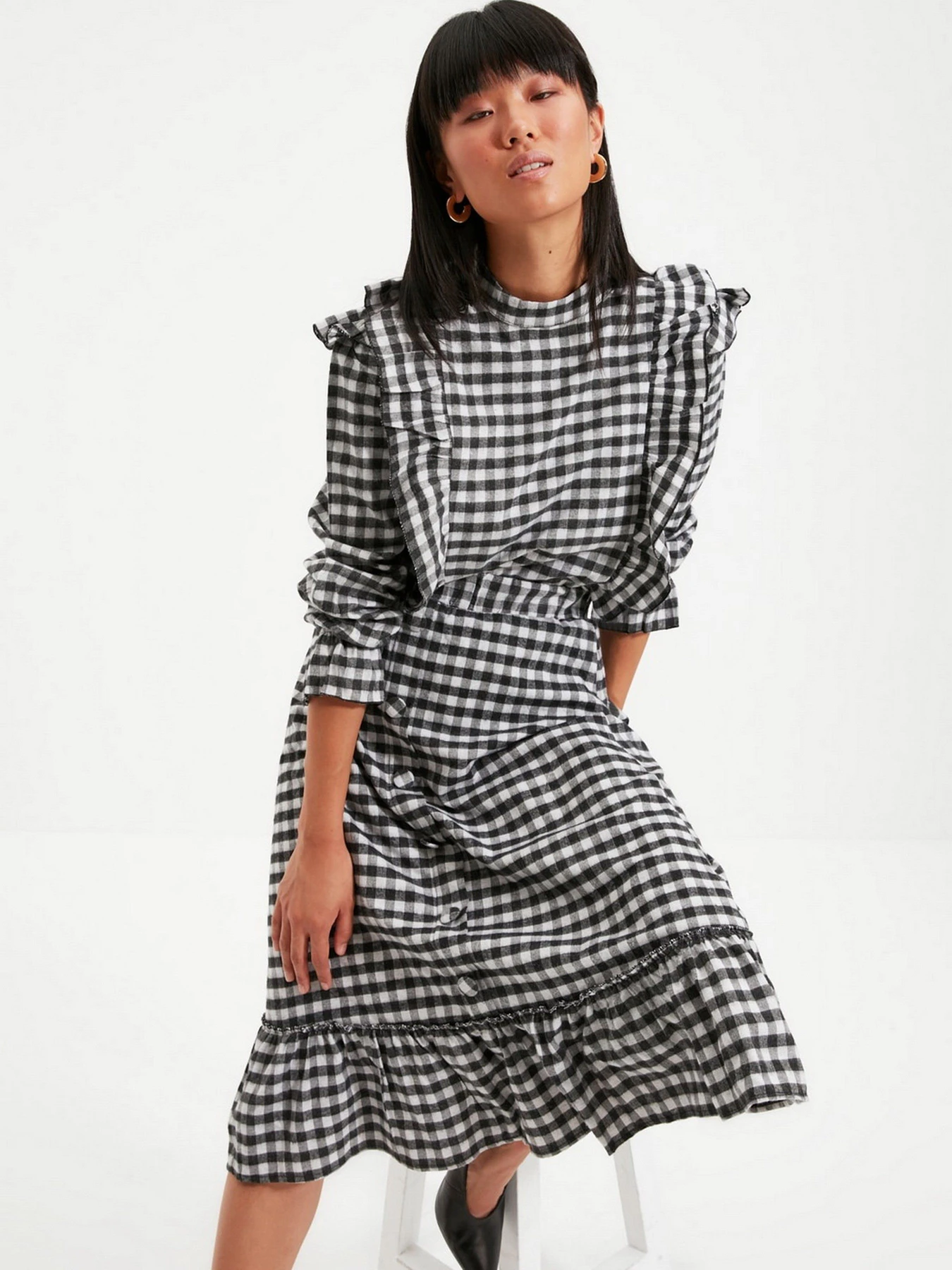 Рубашки Trendyol модель TWOAW22BZ0226/Siyah Рубашки Trendyol модель TWOAW22BZ0226/Siyah Фото