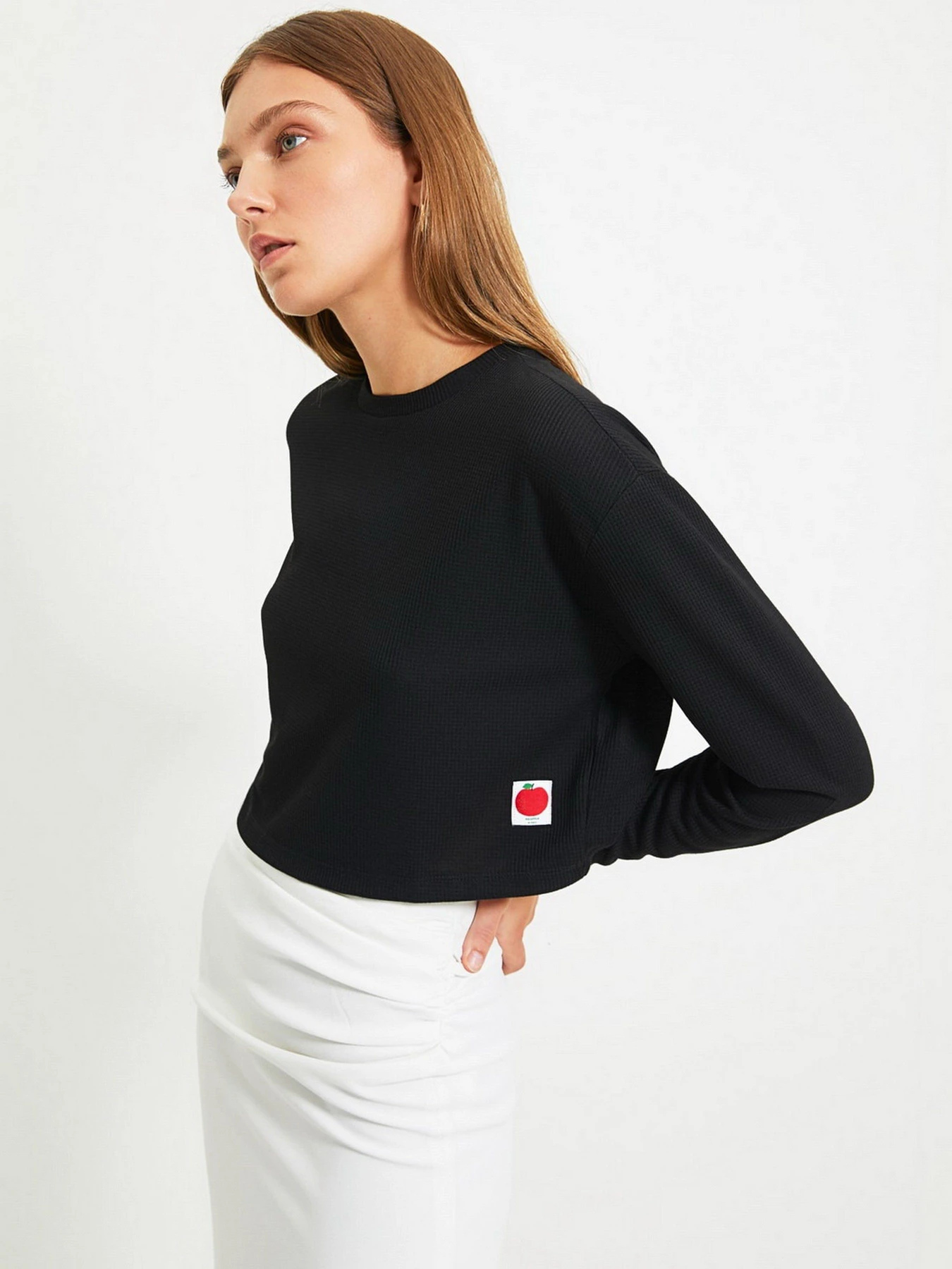 Худи и свитшоты Trendyol модель TWOAW22BZ0284/Siyah Худи и свитшоты Trendyol модель TWOAW22BZ0284/Siyah Фото