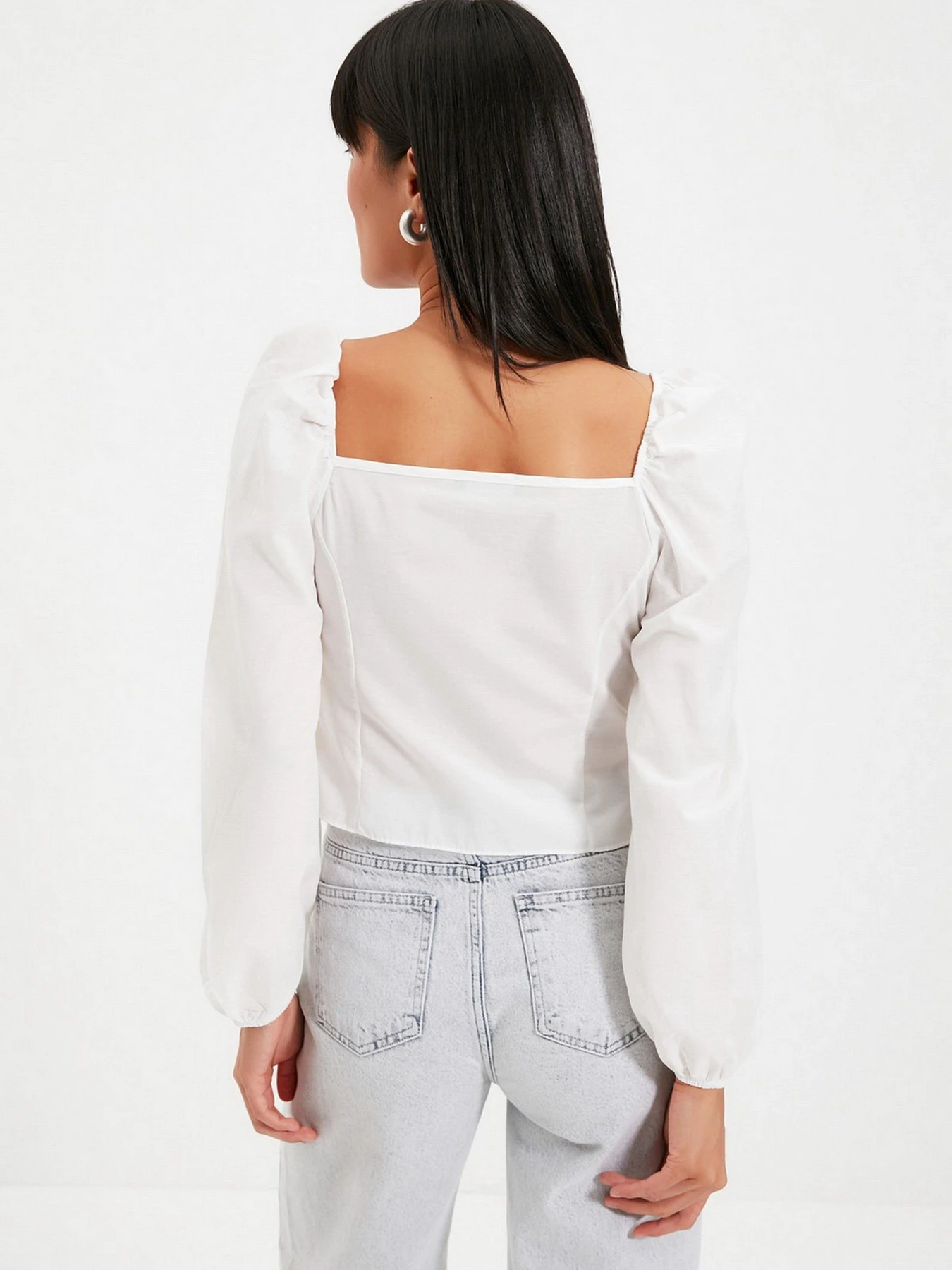 Рубашки Trendyol модель TWOAW22BZ0357/Ekru Фото