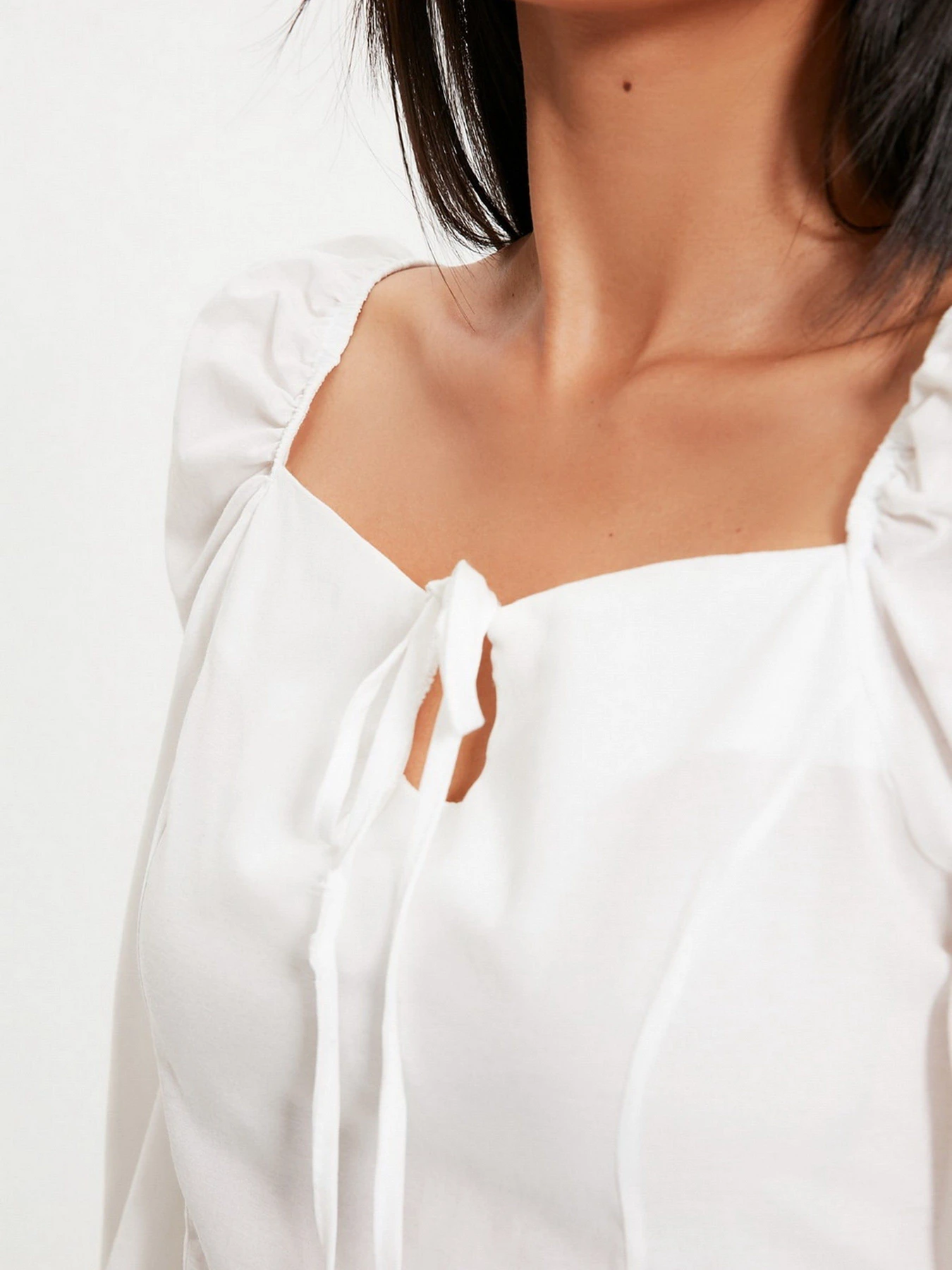Рубашки Trendyol модель TWOAW22BZ0357/Ekru Фото