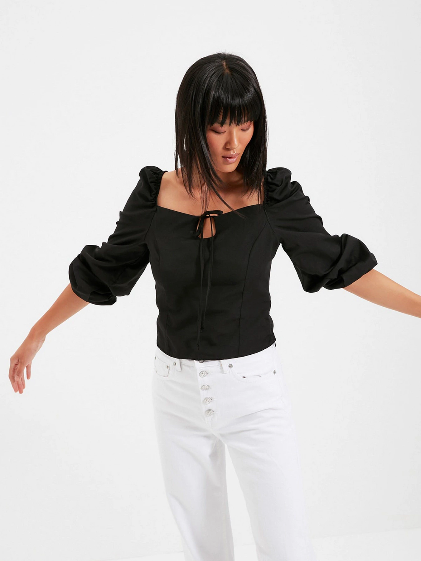 Рубашки Trendyol модель TWOAW22BZ0357/Siyah Рубашки Trendyol модель TWOAW22BZ0357/Siyah Фото