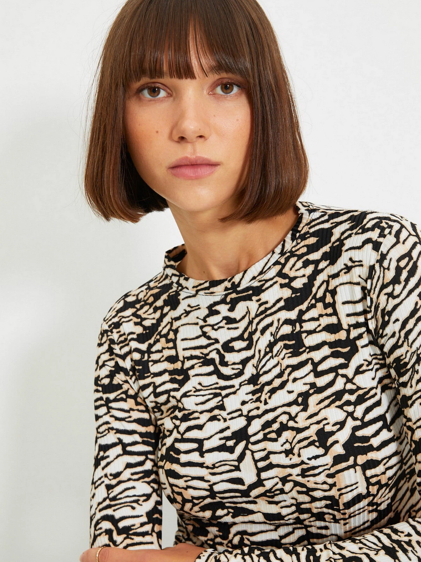 Рубашки Trendyol модель TWOAW22BZ0505/Kahverengi Рубашки Trendyol модель TWOAW22BZ0505/Kahverengi Фото