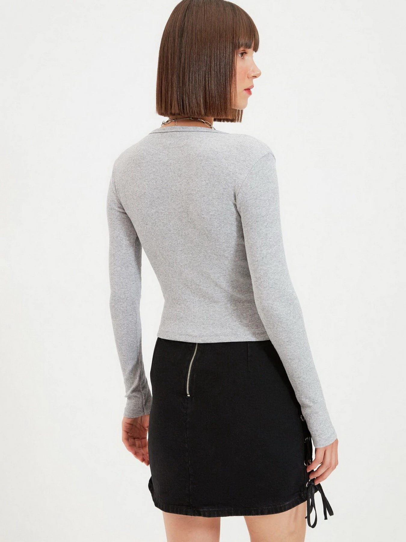Свитры и кардиганы Trendyol модель TWOAW22BZ0529/Gri Свитры и кардиганы Trendyol модель TWOAW22BZ0529/Gri Фото