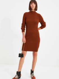 Платья Trendyol модель TWOAW22EL0017/Kiremit Фото
