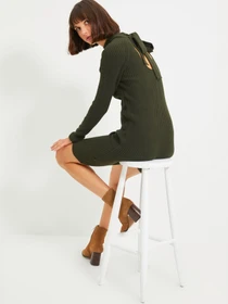 Платья Trendyol модель TWOAW22EL0017/Koyu Yesil Фото