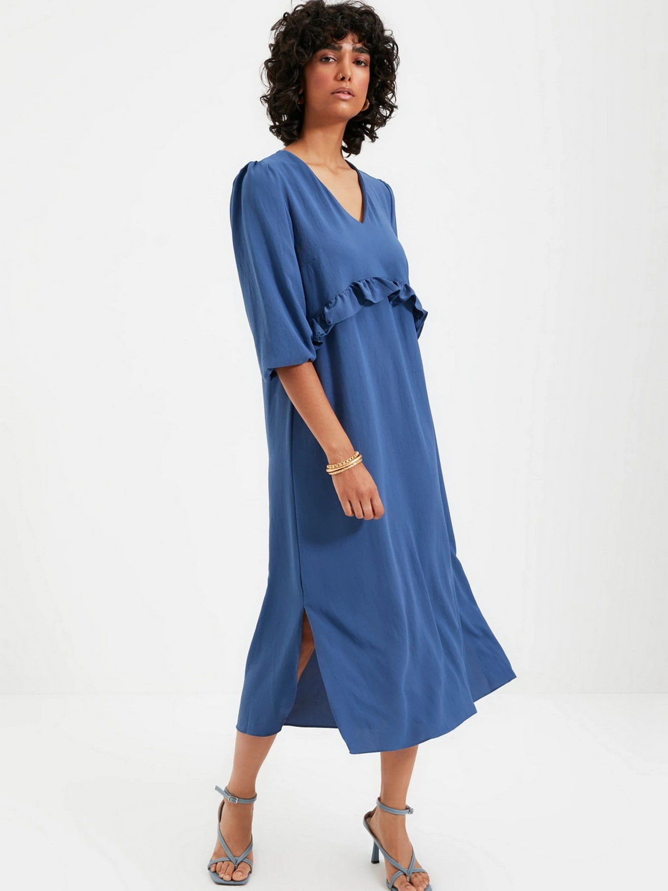 Платья Trendyol модель TWOAW22EL0063/Indigo Фото